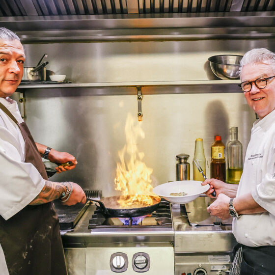 Bob en Ray aan het koken bij AndermansKeuken